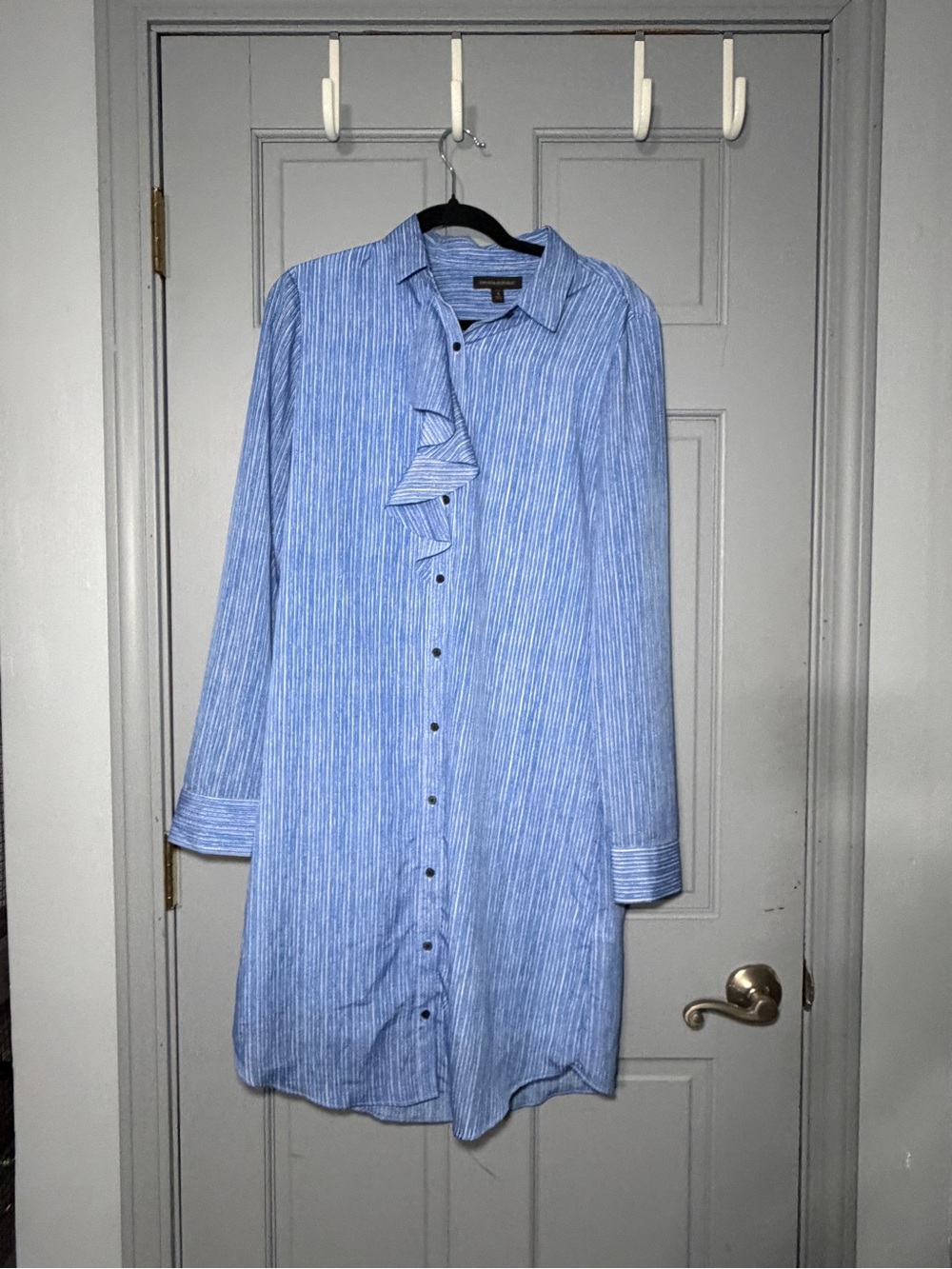 Banana Republic Light Blue Striped Ruffle Front Shirt Dress no belt